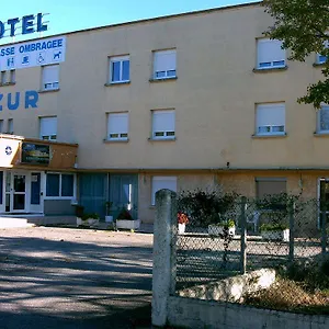 azur-pierrelatte.hotels-rhonealpes.com/